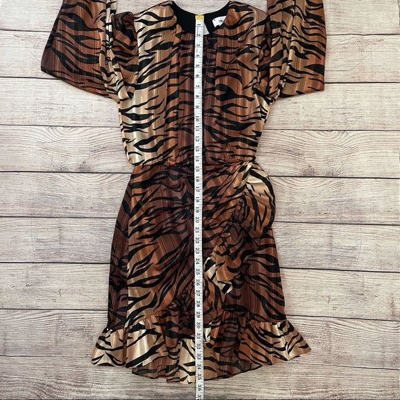 LPA x REVOLVE Deirdre Dress in Tiger Stripe - Picture 12 of 15